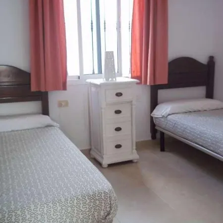 Villa Puerto Del Carmen Sleeps 6 Pool Wifi *